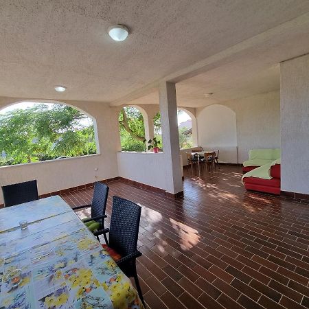 Apartment Grbac Barbat na Rabu Dış mekan fotoğraf