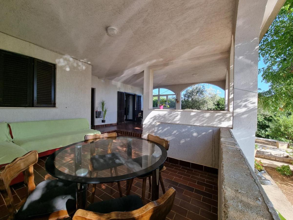 Apartment Grbac Barbat na Rabu Dış mekan fotoğraf