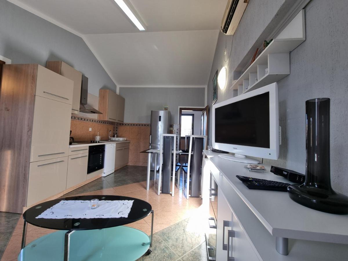 Apartment Grbac Barbat na Rabu Dış mekan fotoğraf